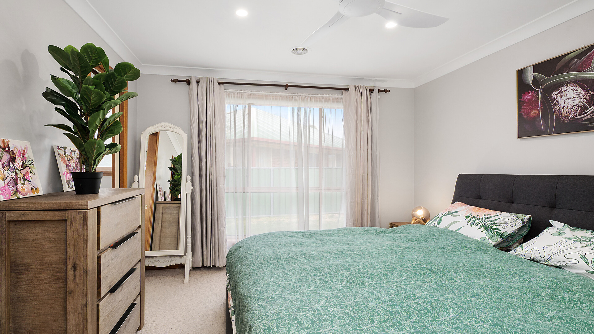 3 Hereford Place, Orange NSW 2800 - photo 8
