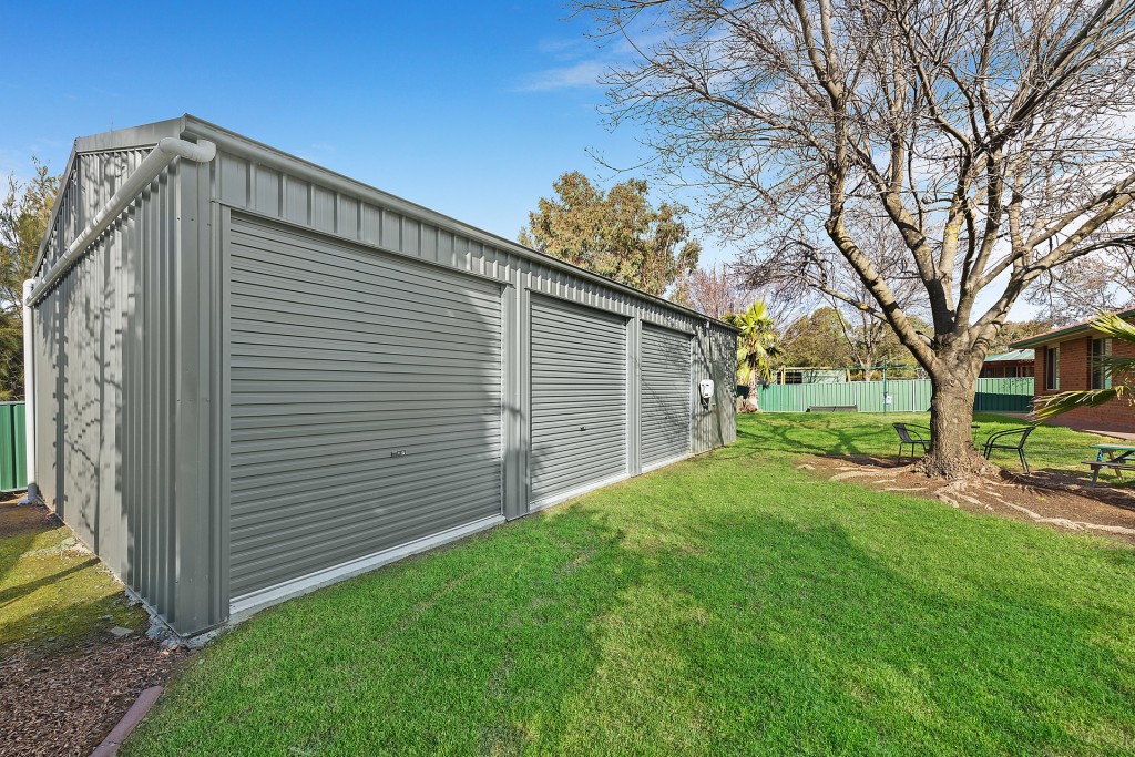 3 Hereford Place, Orange NSW 2800 - photo 10