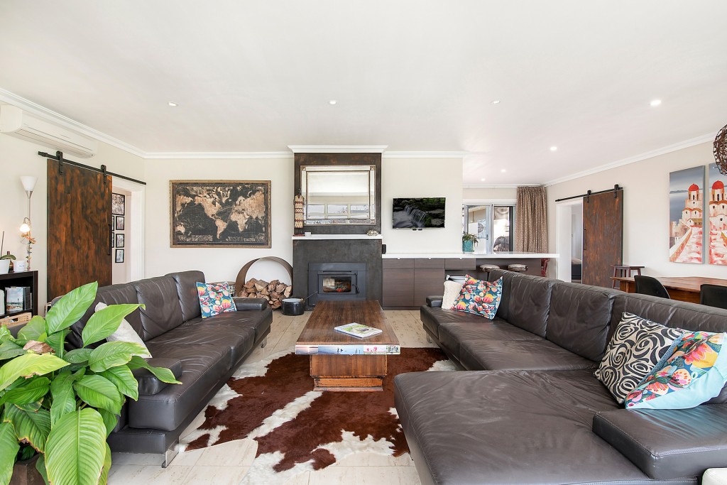 16 Rowan Street, Orange NSW 2800 - photo 4