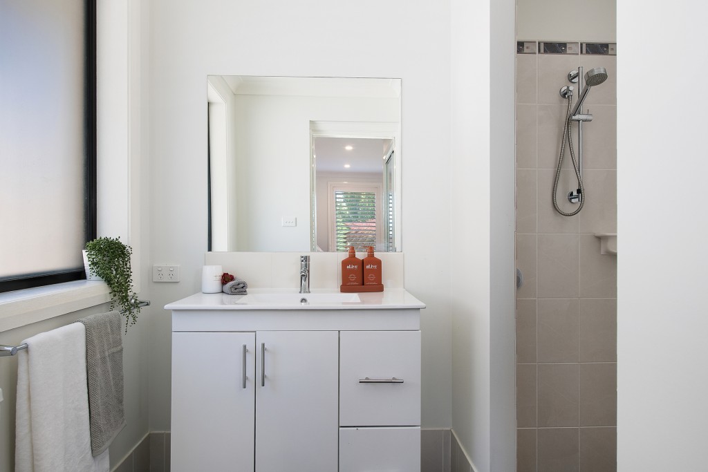 25 Jonathon Road, Orange NSW 2800 - photo 11