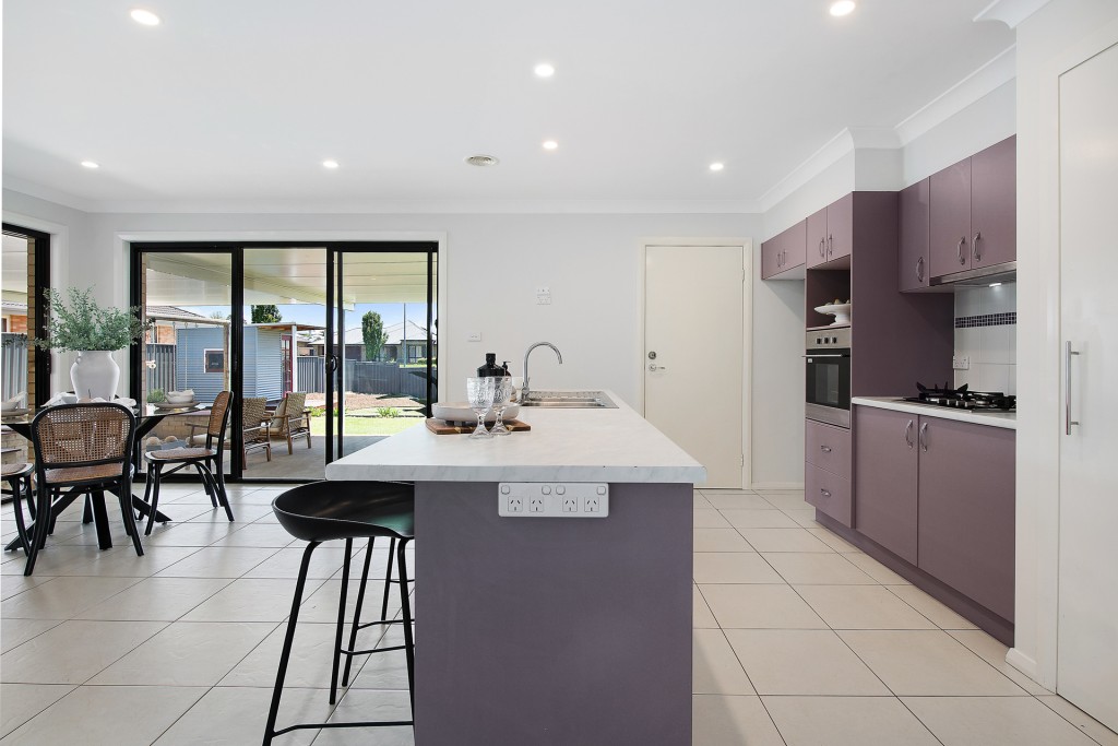 25 Jonathon Road, Orange NSW 2800 - photo 6