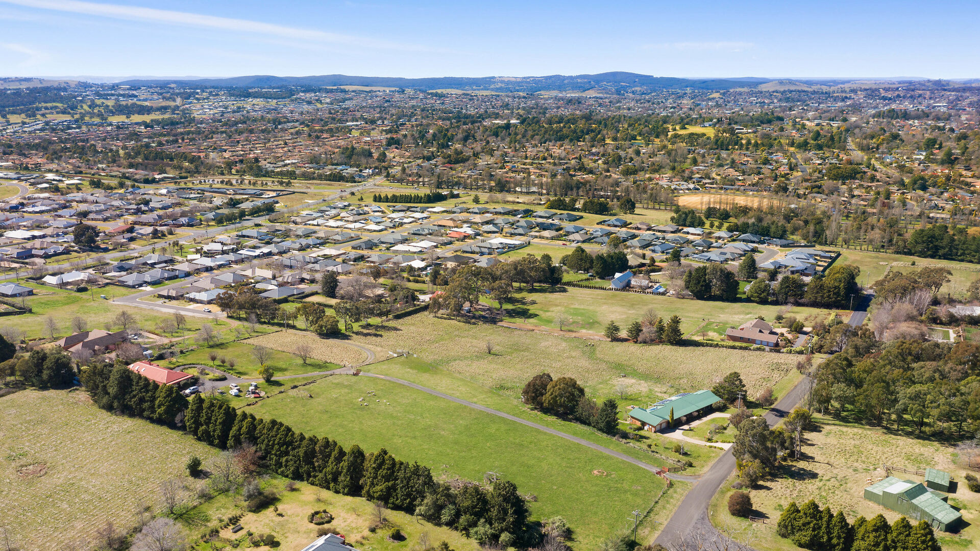 11 Borrodell Drive, Orange NSW 2800 - photo 9