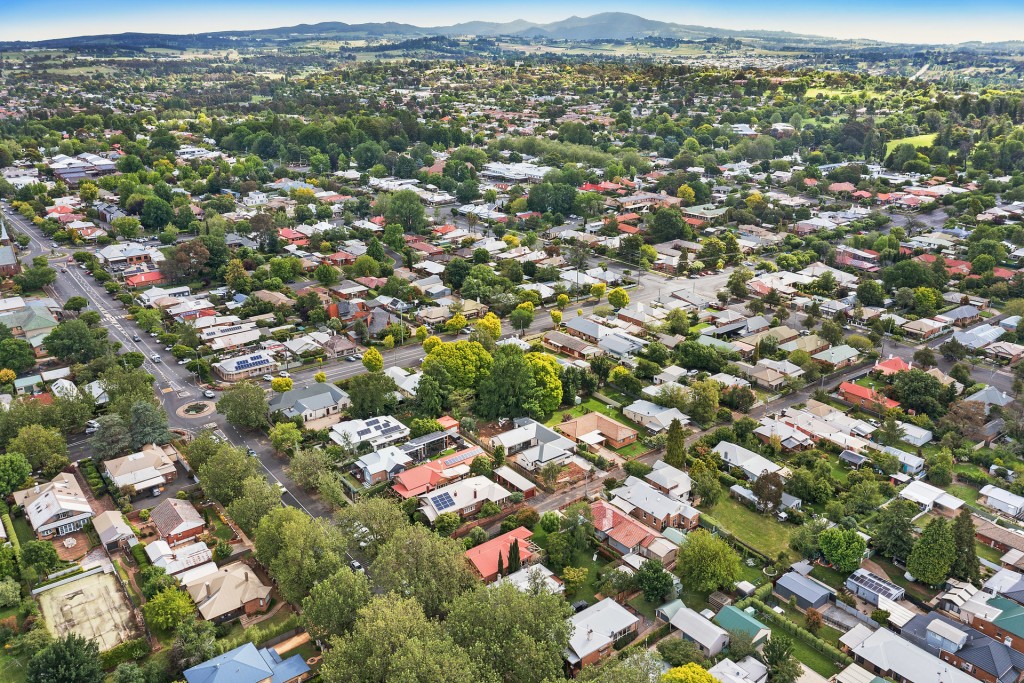 98 Hill Street, Orange NSW 2800 - photo 22