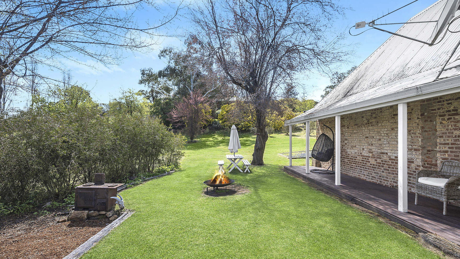 14 Collins Street, Carcoar NSW 2791 - photo 11