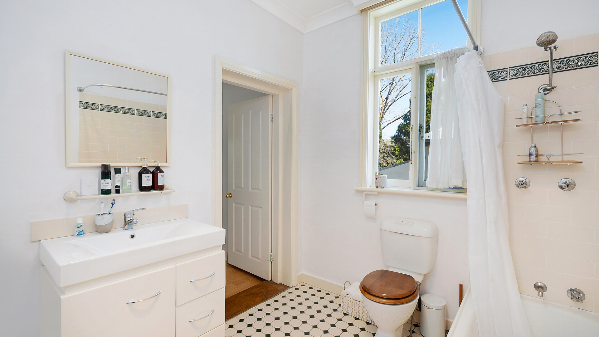 14 Collins Street, Carcoar NSW 2791 - photo 15