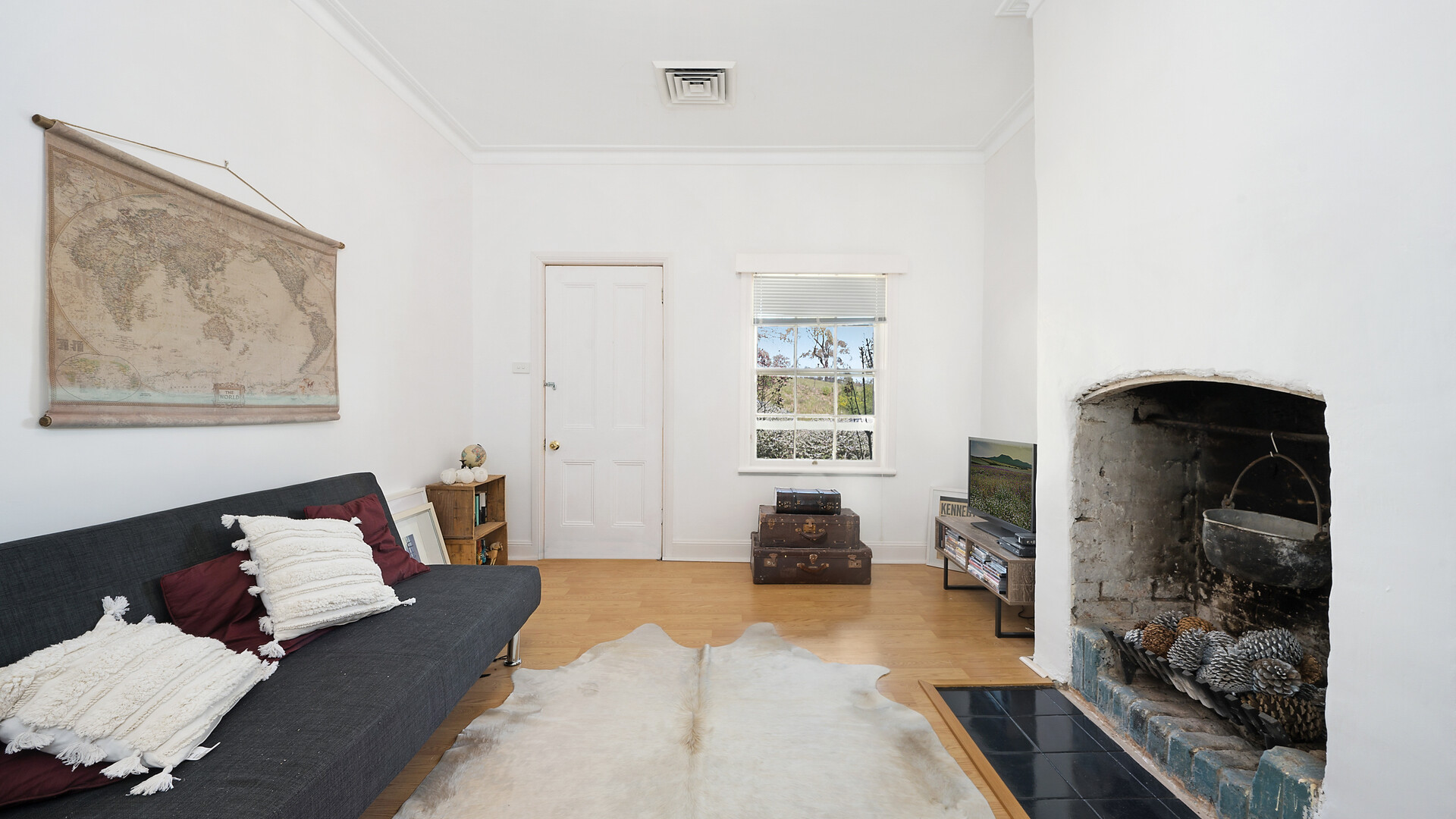 14 Collins Street, Carcoar NSW 2791 - photo 6