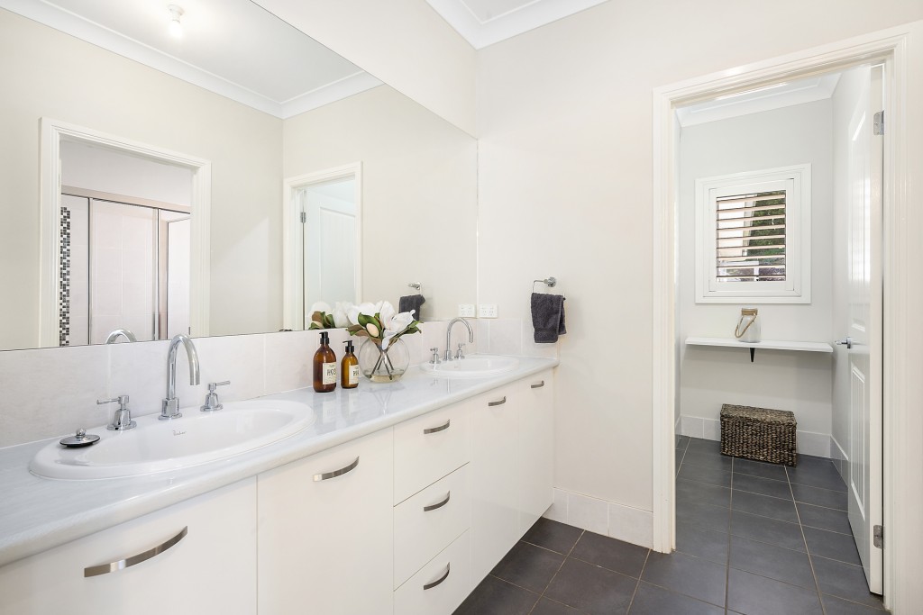 21 Bulgas Road, Orange NSW 2800 - photo 12
