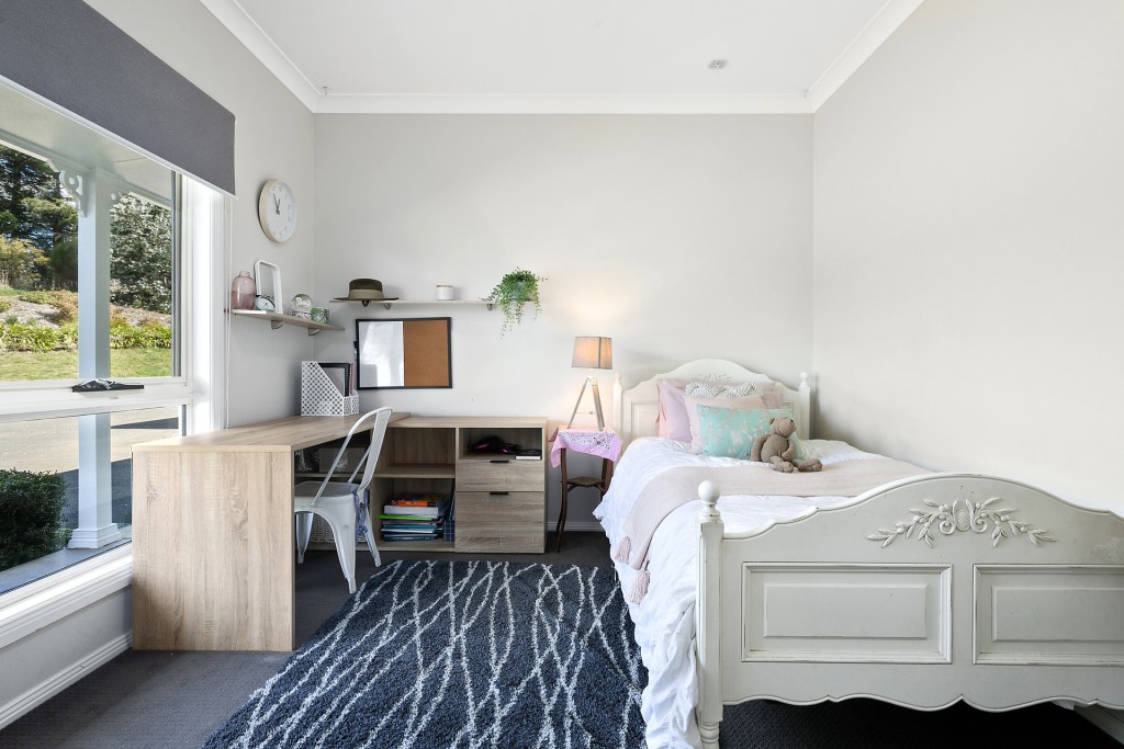21 Bulgas Road, Orange NSW 2800 - photo 16