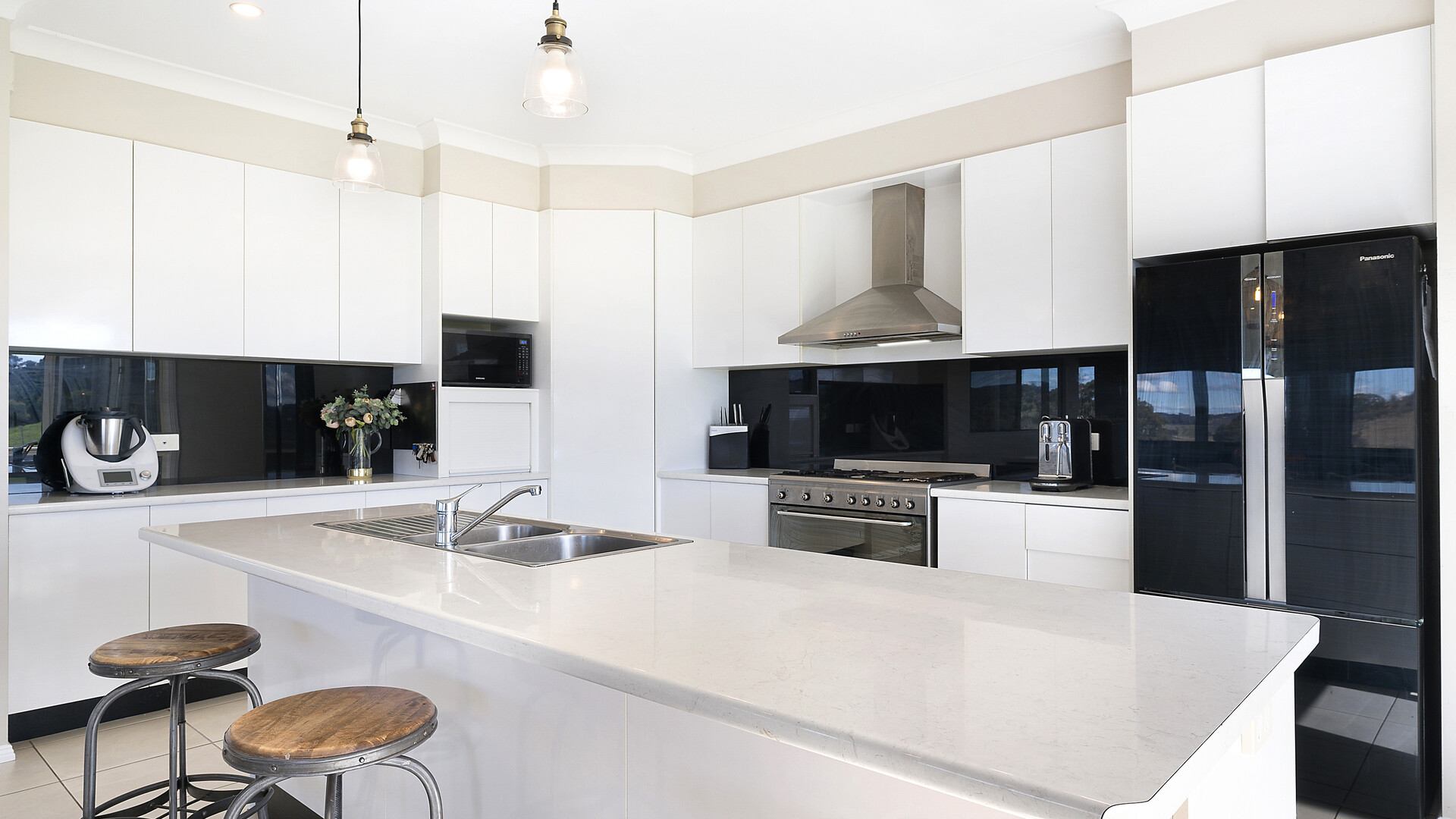 21 Bulgas Road, Orange NSW 2800 - photo 25