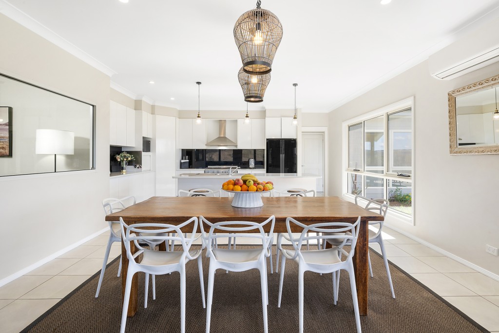 21 Bulgas Road, Orange NSW 2800 - photo 4