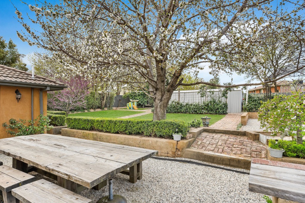 16 Kent Avenue, Orange NSW 2800 - photo 11