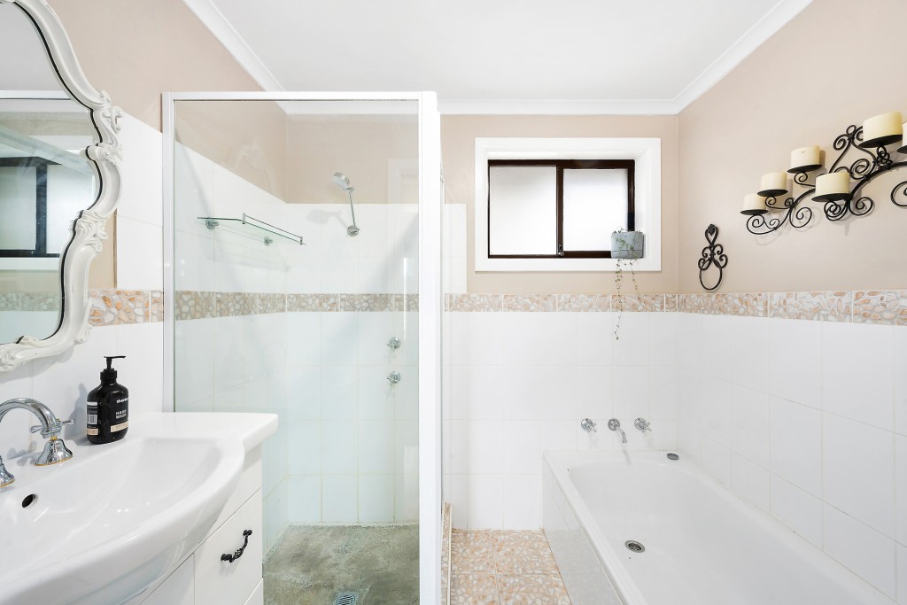 16 Kent Avenue, Orange NSW 2800 - photo 12