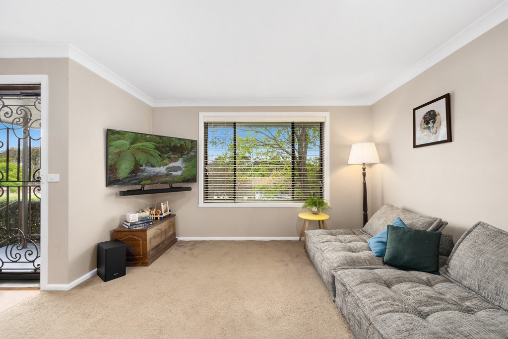 16 Kent Avenue, Orange NSW 2800 - photo 4