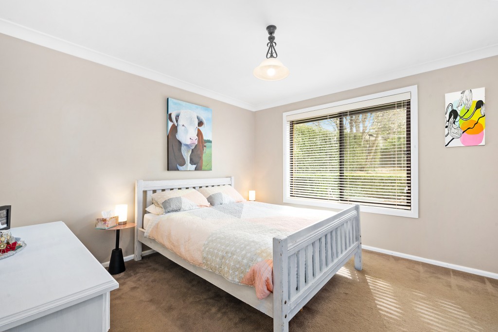 16 Kent Avenue, Orange NSW 2800 - photo 7