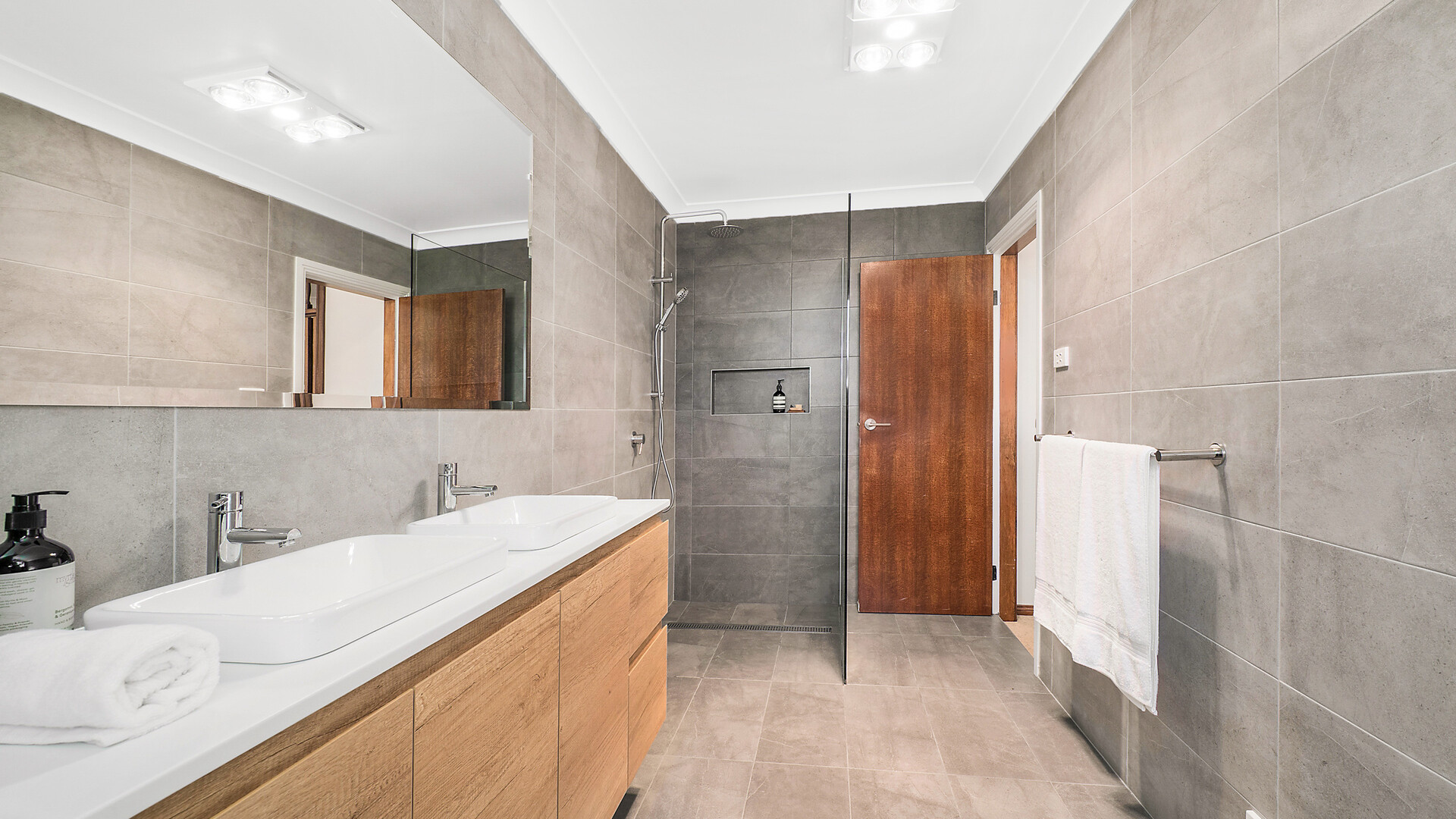 22 Coogal Drive, Orange NSW 2800 - photo 3