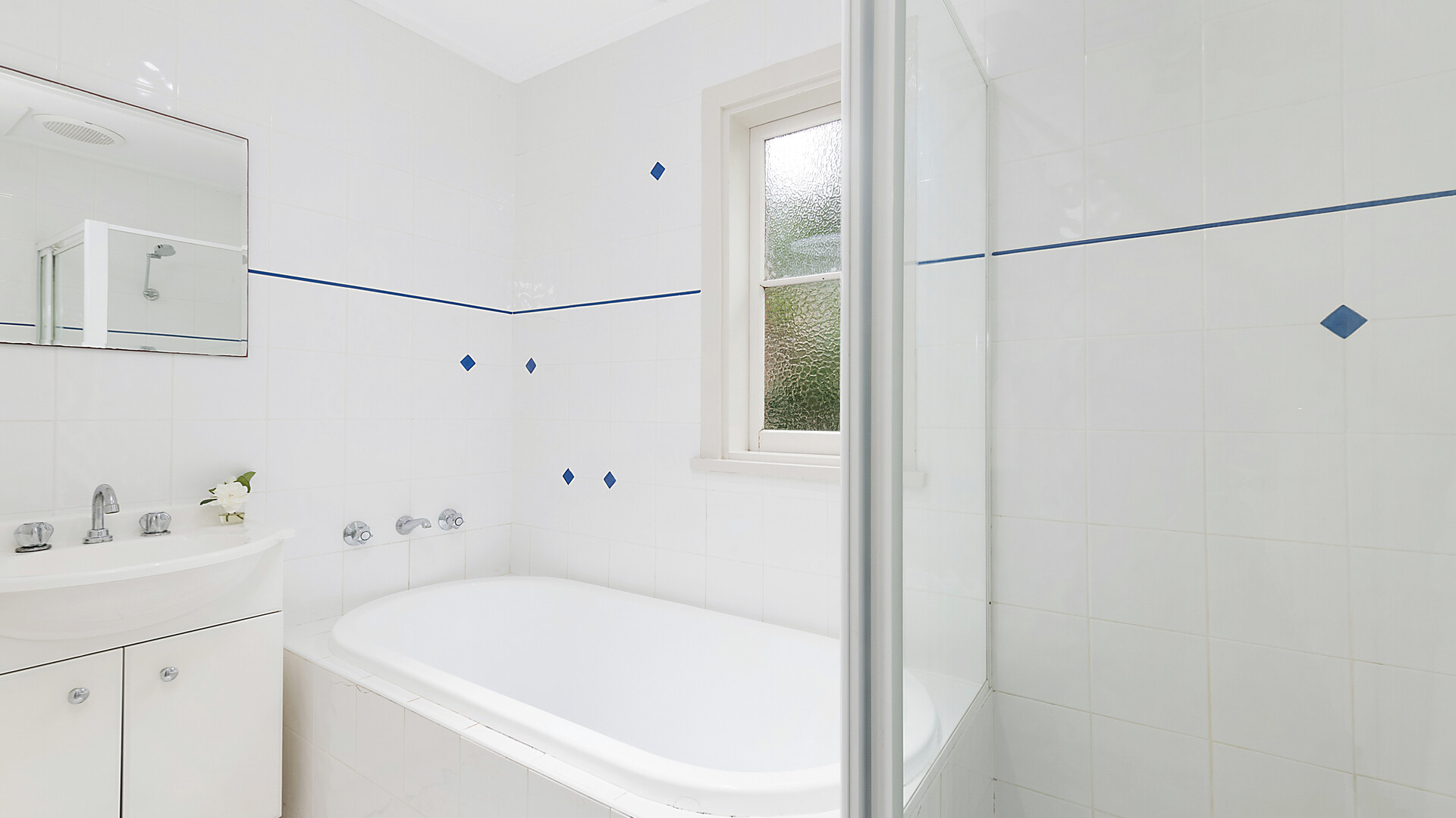 325 Lords Place, Orange NSW 2800 - photo 3