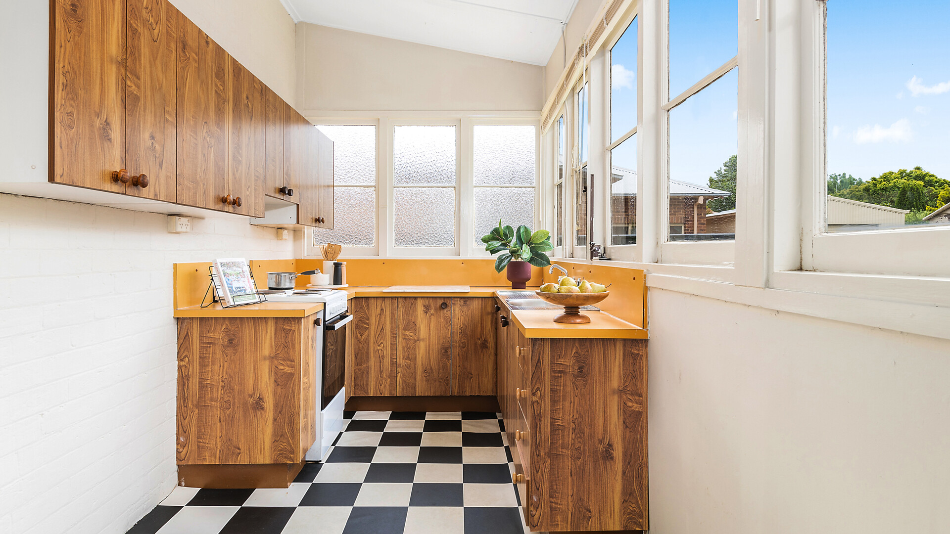 325 Lords Place, Orange NSW 2800 - photo 10