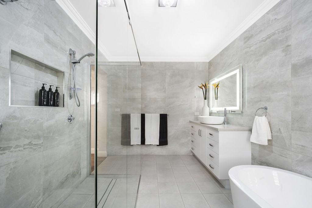 12 Abbey Court, Orange NSW 2800 - photo 15