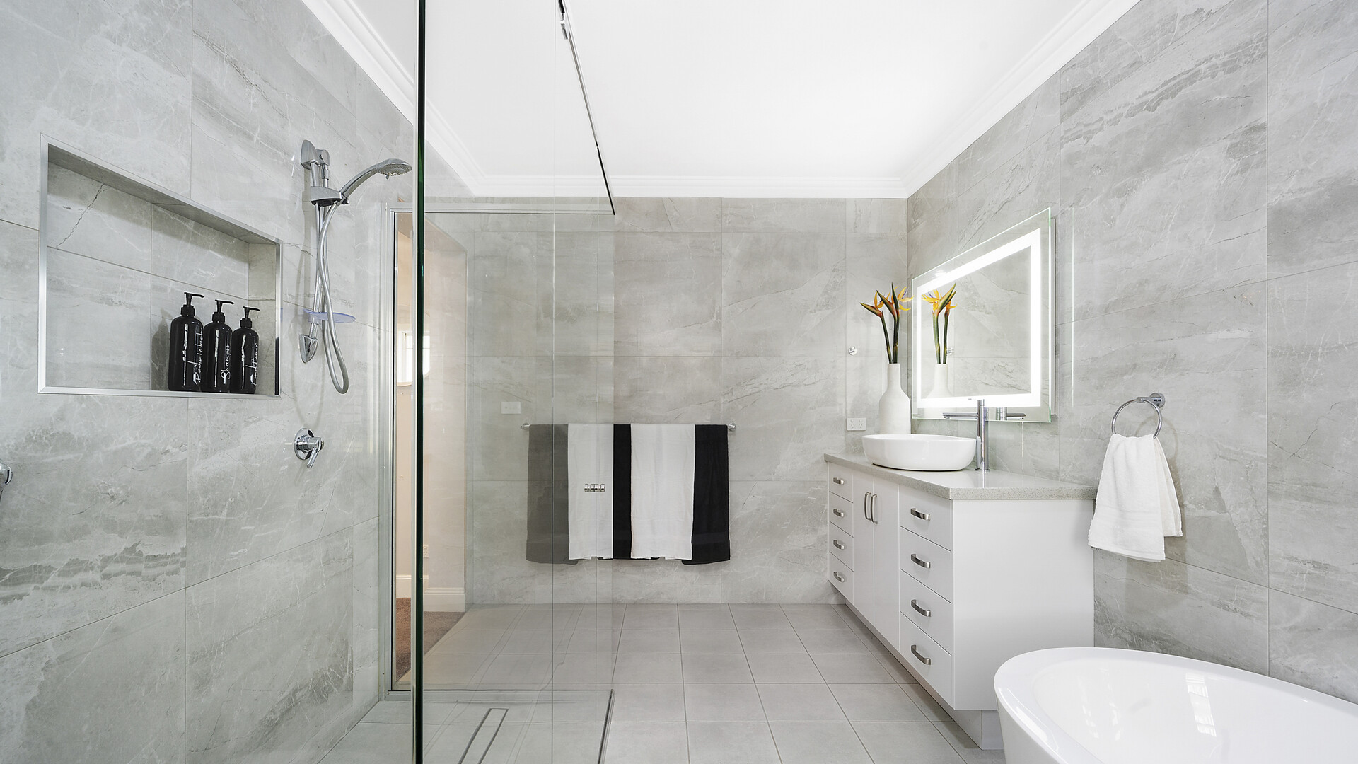 12 Abbey Court, Orange NSW 2800 - photo 15