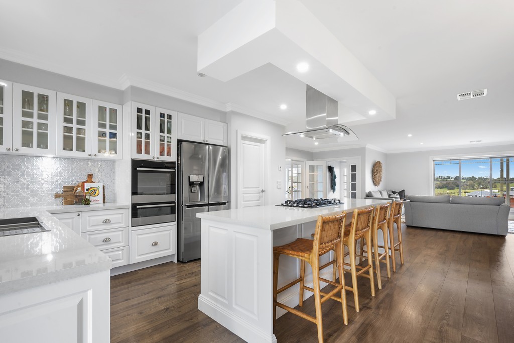 12 Abbey Court, Orange NSW 2800 - photo 4
