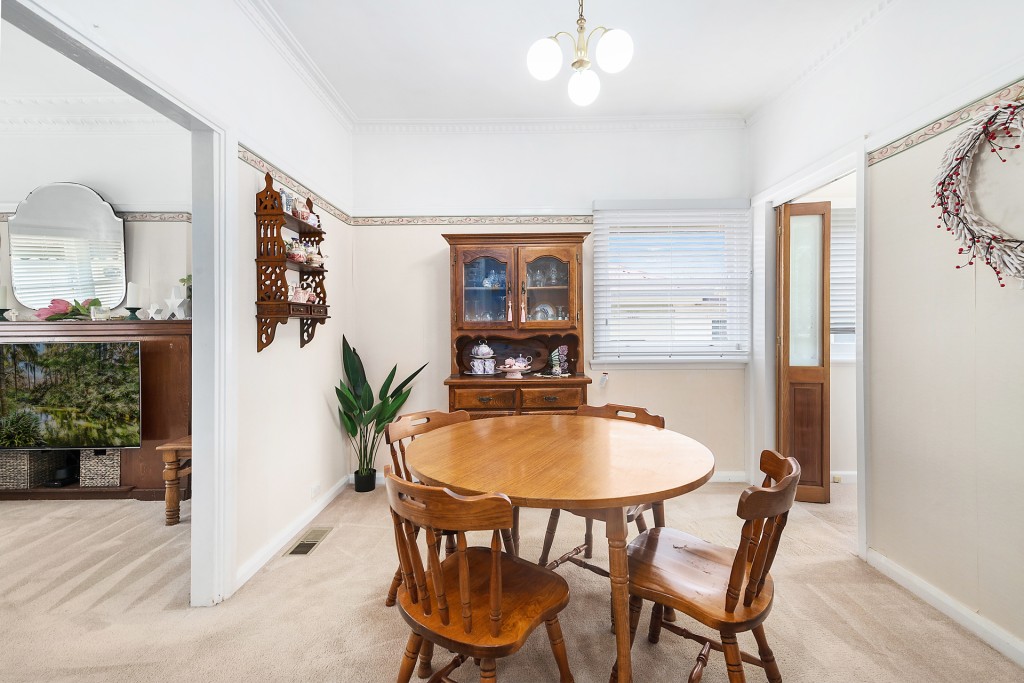 93 Franklin Road, Orange NSW 2800 - photo 3