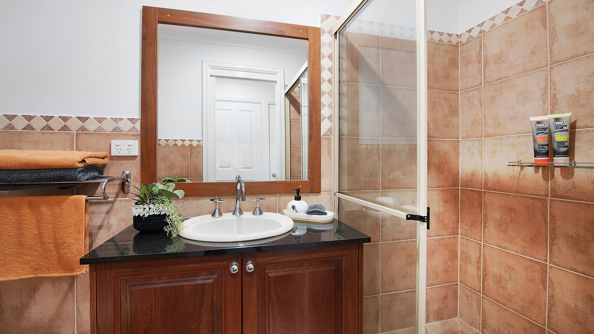 32 Stirling Avenue, Orange NSW 2800 - photo 11