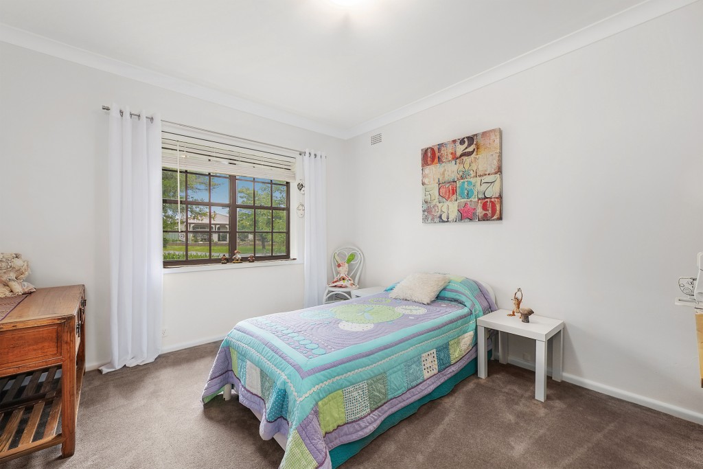 124 Sampson Street, Orange NSW 2800 - photo 15