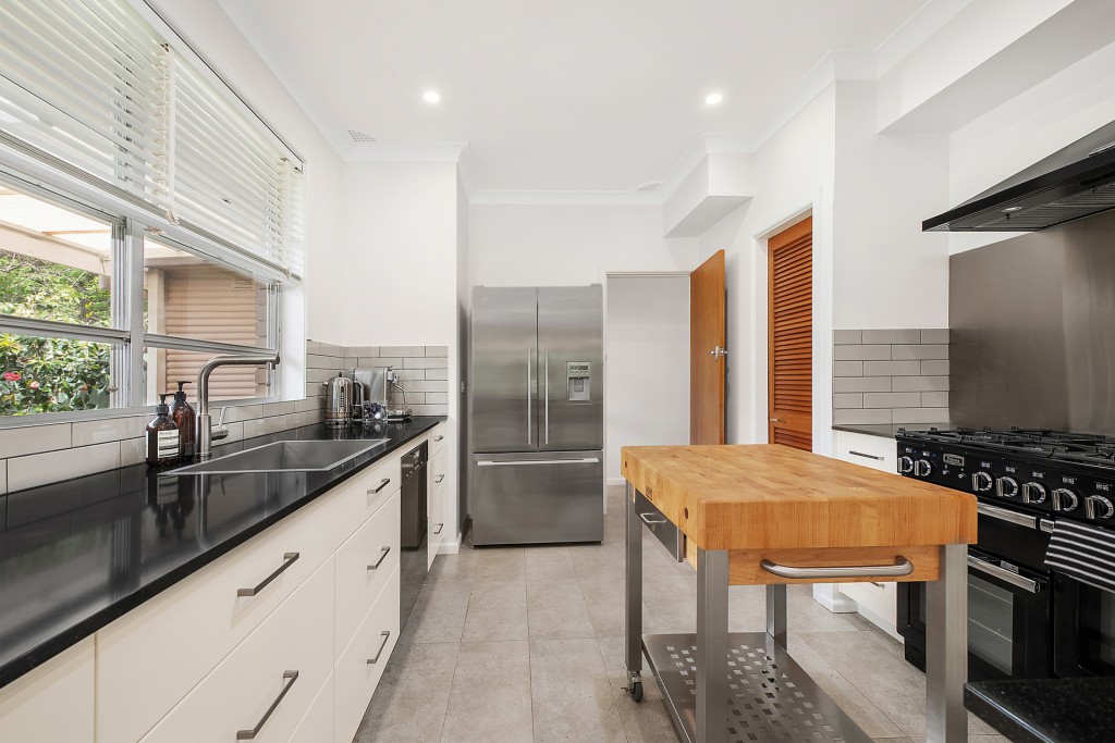124 Sampson Street, Orange NSW 2800 - photo 3