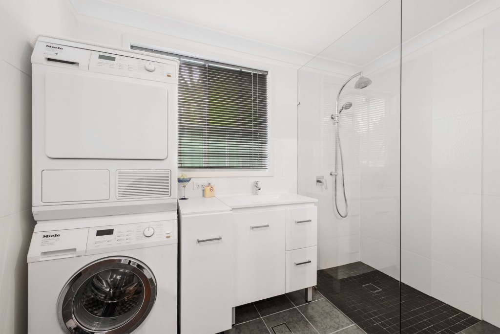 124 Sampson Street, Orange NSW 2800 - photo 8