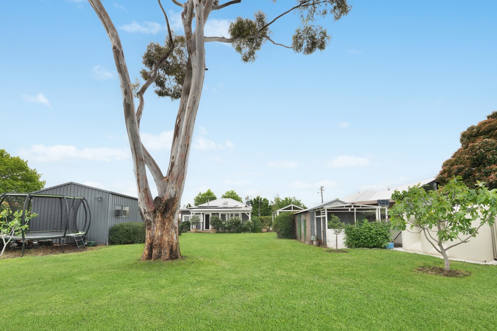 11 Caroline Street, Orange NSW 2800 - photo 16