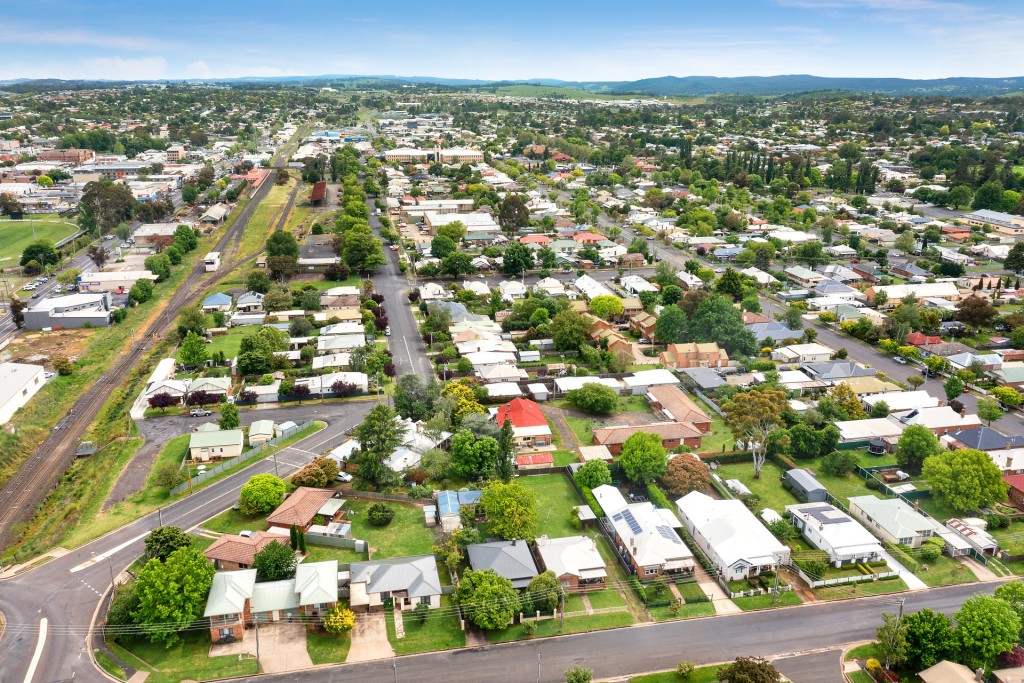 11 Caroline Street, Orange NSW 2800 - photo 21