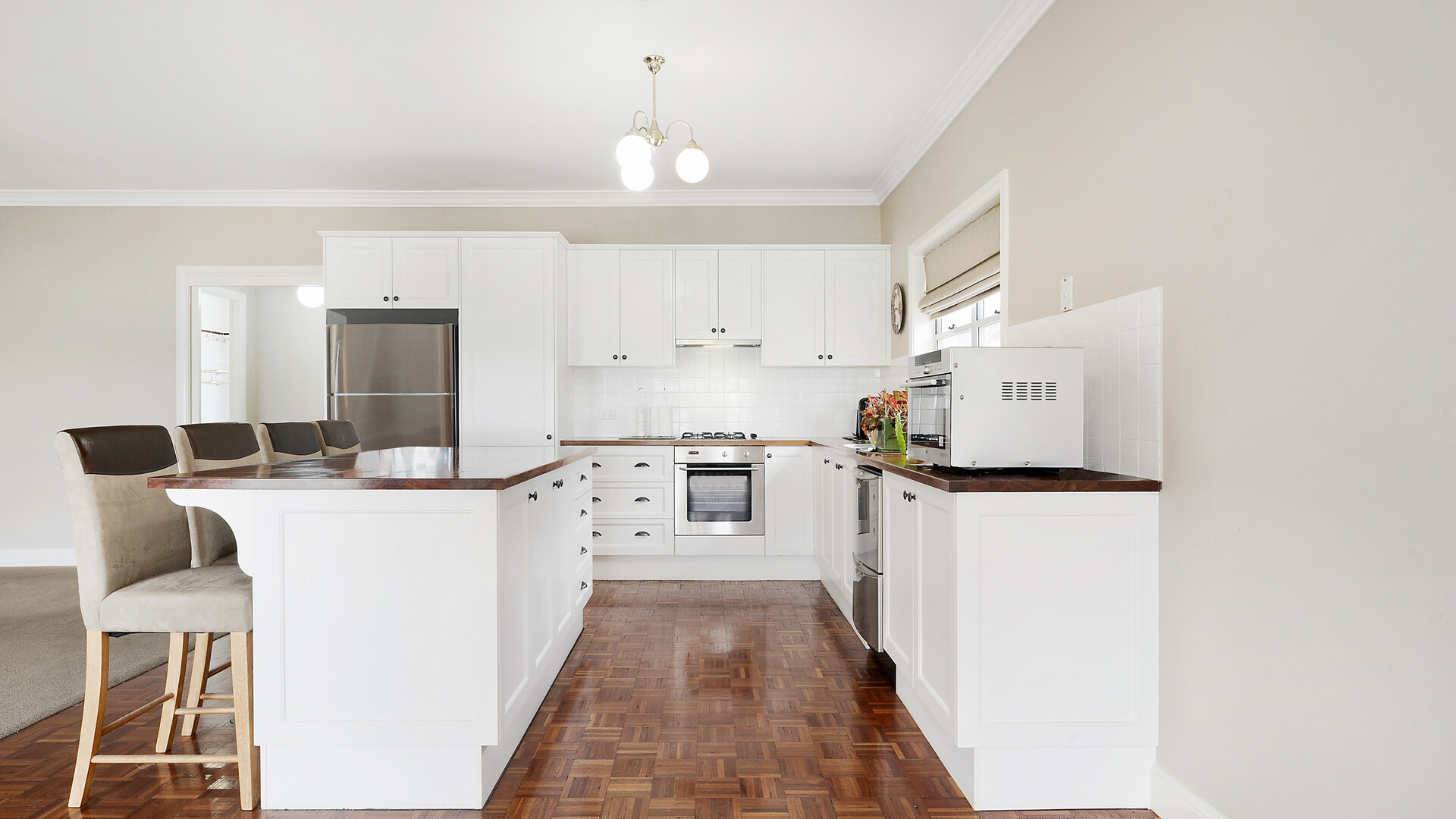 1 Brooklands Drive, Orange NSW 2800 - photo 4