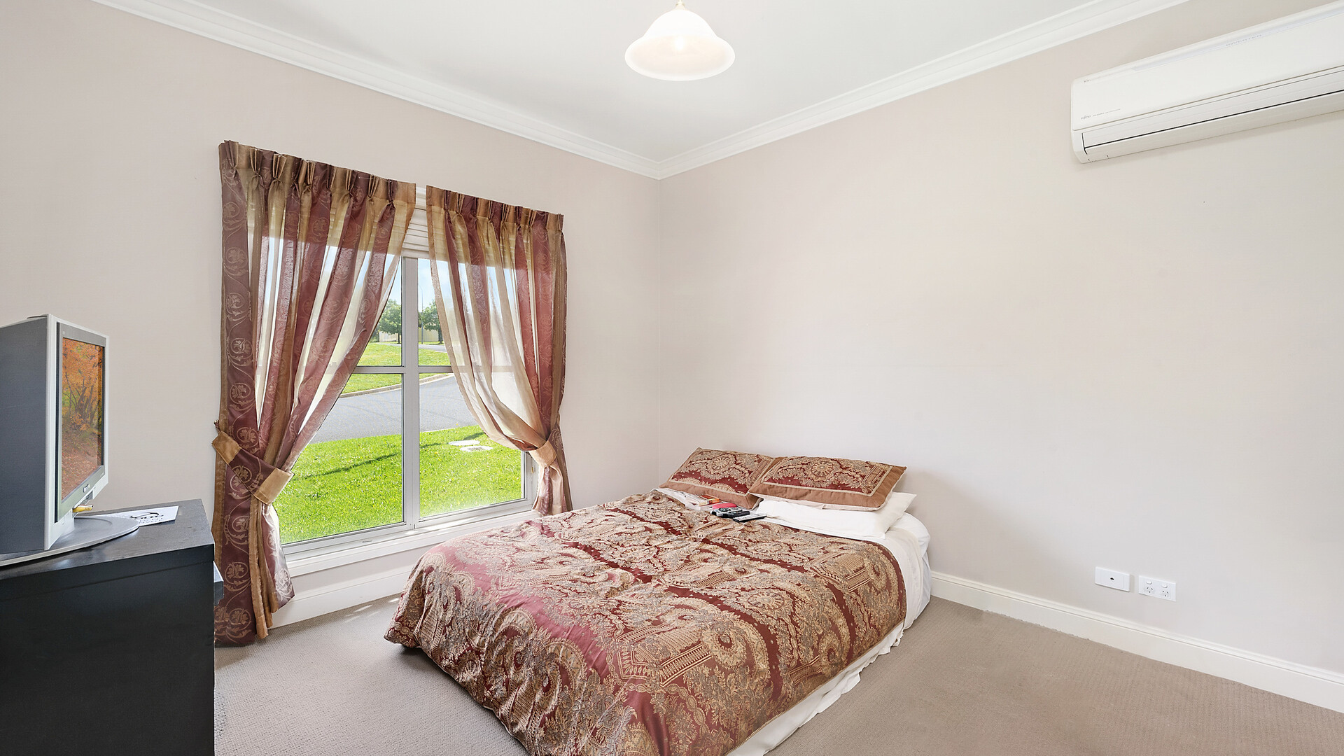 1 Brooklands Drive, Orange NSW 2800 - photo 5