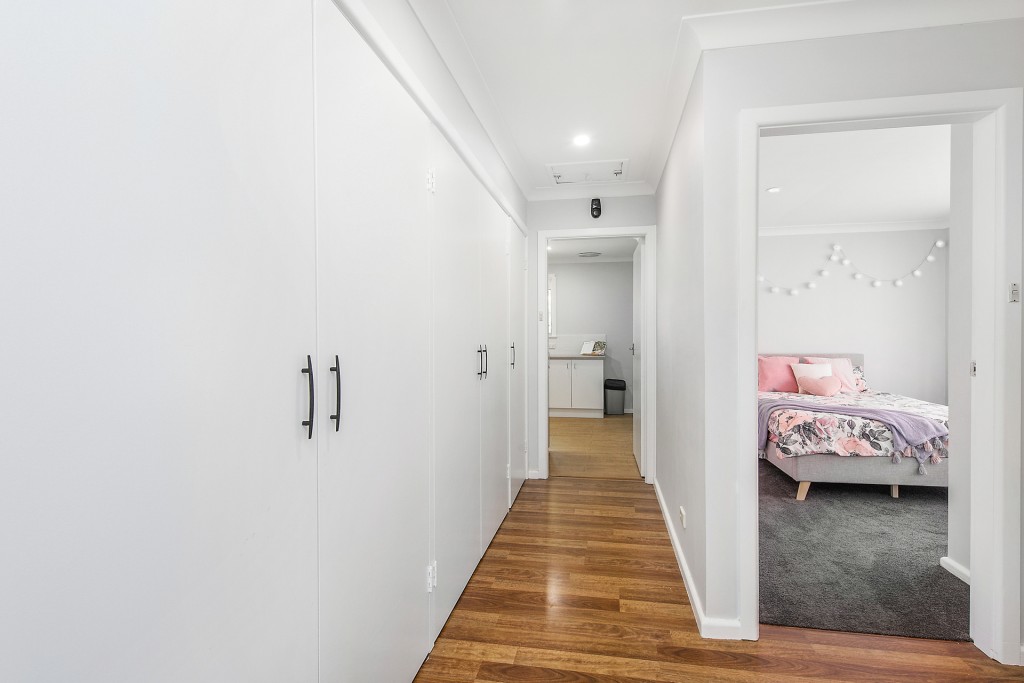 2 Benelong Place, Orange NSW 2800 - photo 6