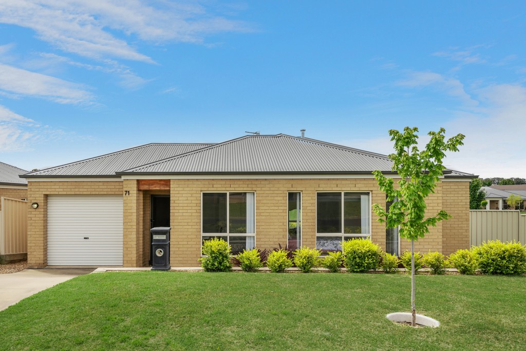 71 Brooklands Drive, Orange NSW 2800 - McGrath Central West