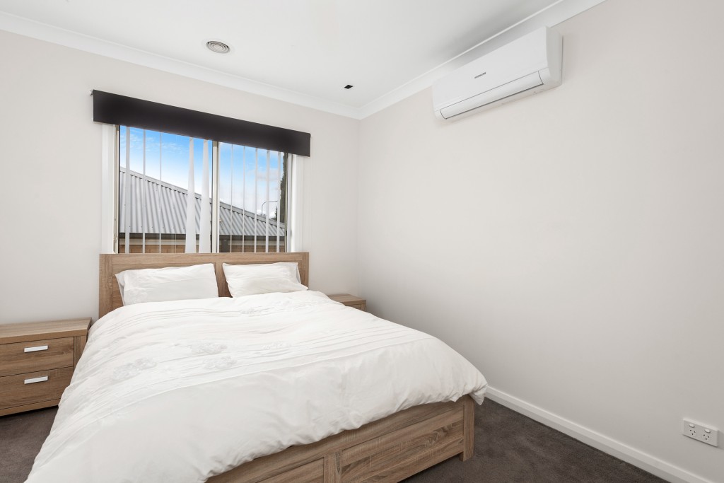 71 Brooklands Drive, Orange NSW 2800 - photo 6