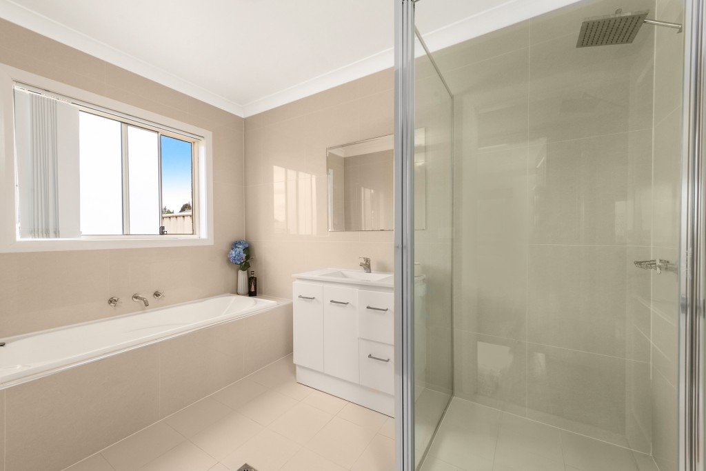 71 Brooklands Drive, Orange NSW 2800 - photo 9