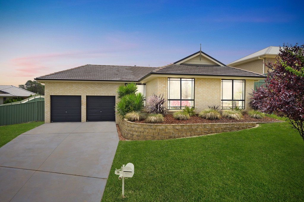 10 Ramsay Close, Orange NSW 2800 - McGrath Central West