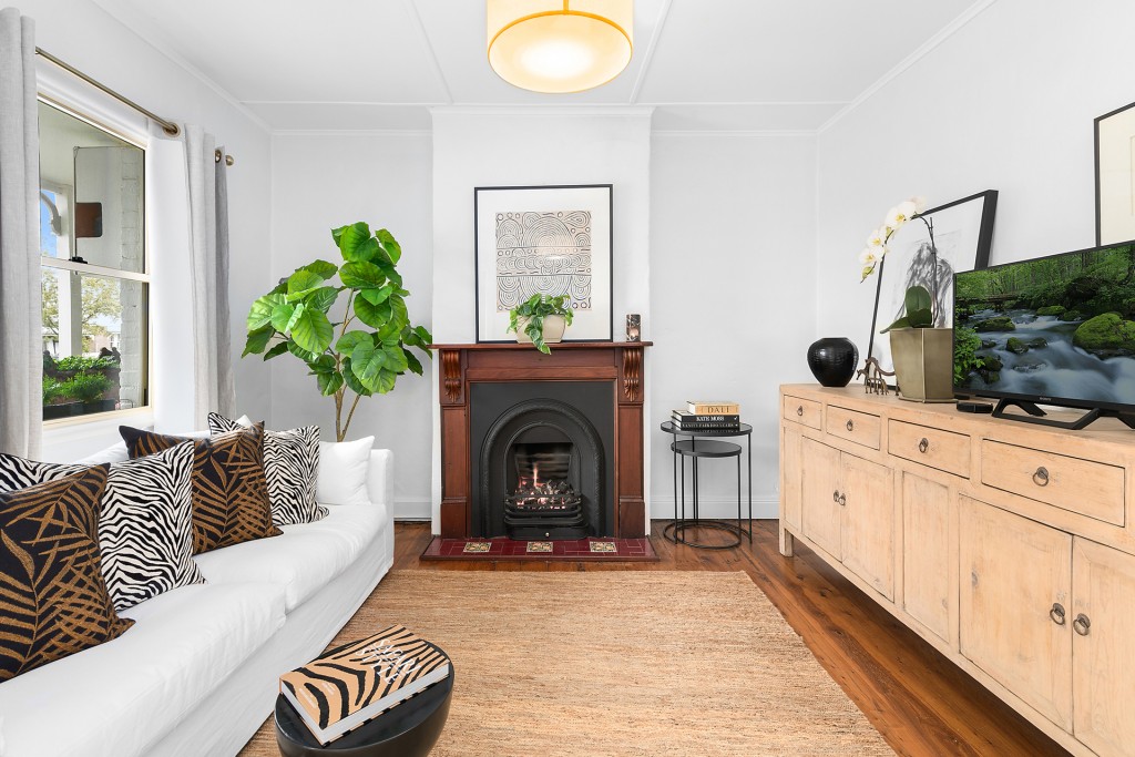 43 Clinton Street, Orange NSW 2800 - photo 2