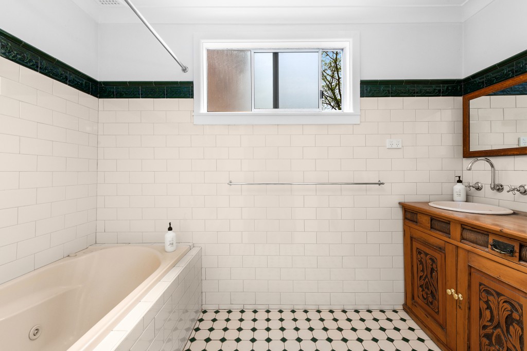 43 Clinton Street, Orange NSW 2800 - photo 10