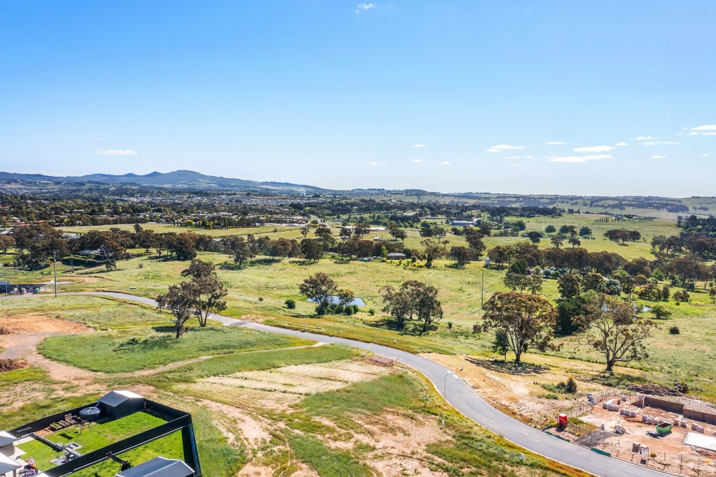 15 Mountain Vista, Orange NSW 2800 - photo 5