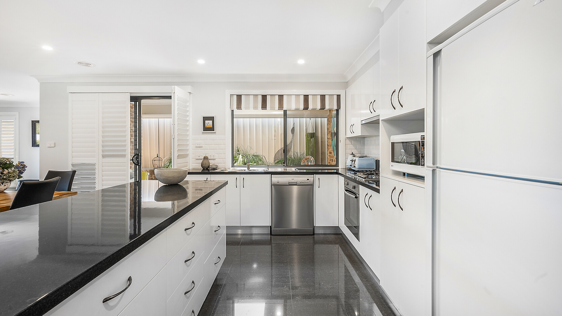 35A Beech Crescent, Orange NSW 2800 - photo 2