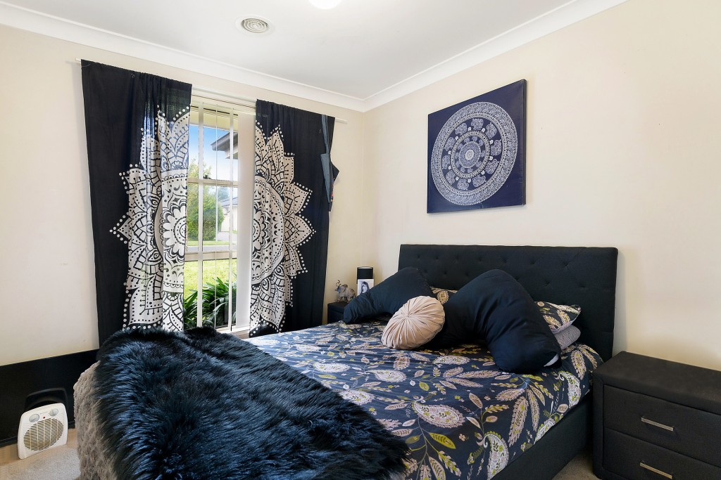 9 Romano Drive, Orange NSW 2800 - photo 6