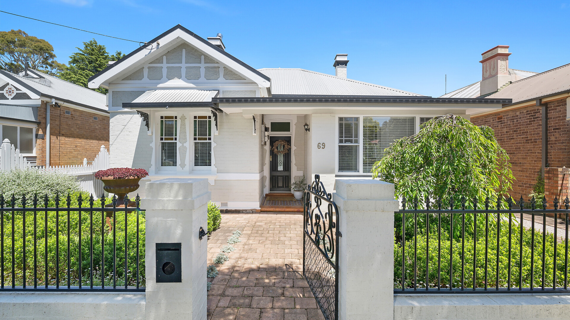 69 Clinton Street, Orange NSW 2800 - photo 2
