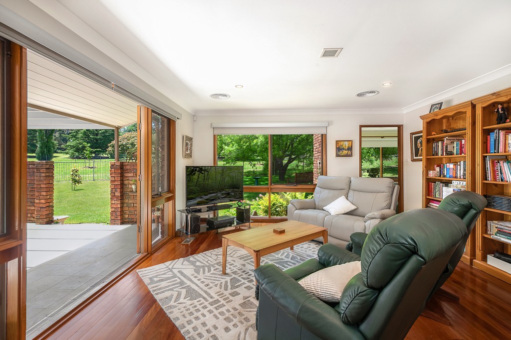 12 Yarawini Drive, Orange NSW 2800 - photo 18