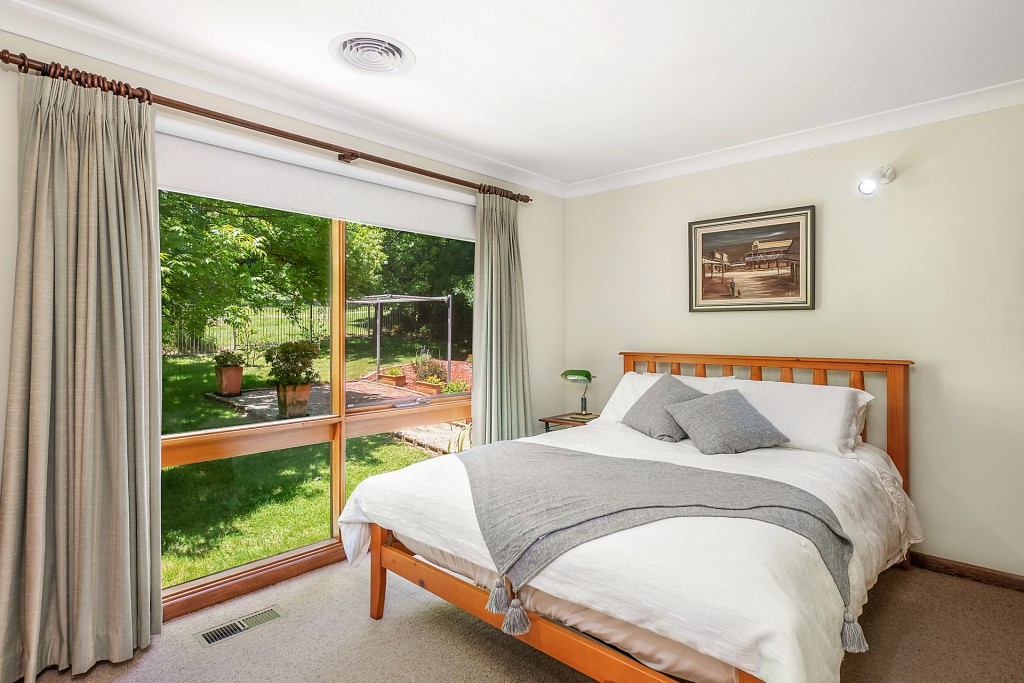 12 Yarawini Drive, Orange NSW 2800 - photo 9