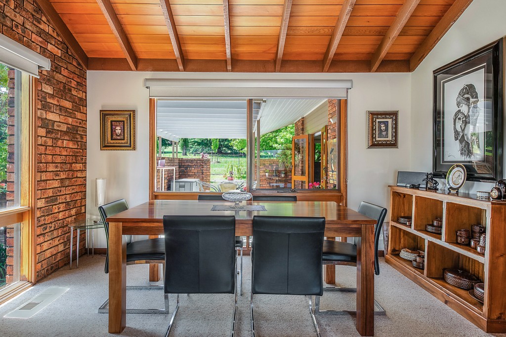 12 Yarawini Drive, Orange NSW 2800 - photo 10