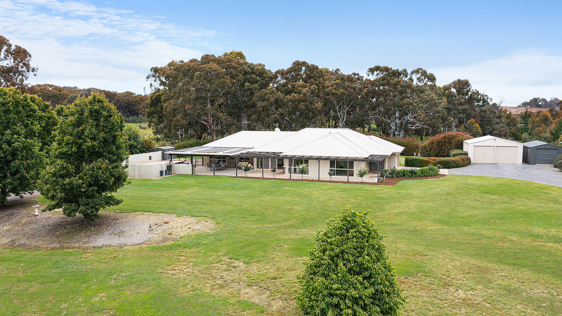 52 Weemilah Place, Orange NSW 2800 - photo 3