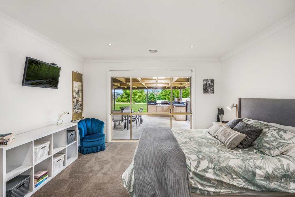 52 Weemilah Place, Orange NSW 2800 - photo 4