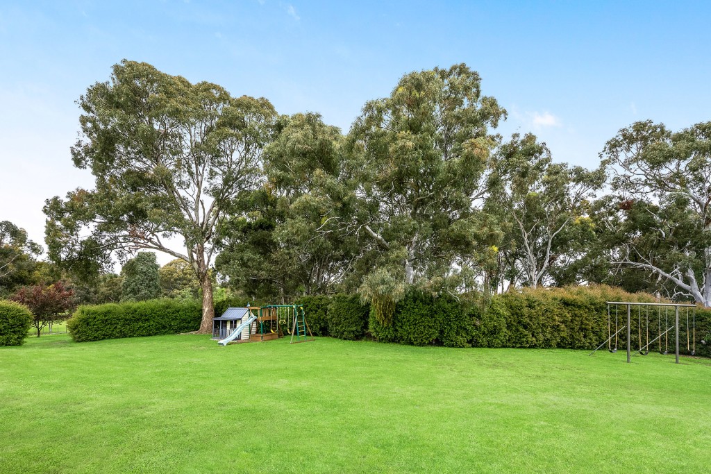 52 Weemilah Place, Orange NSW 2800 - photo 5